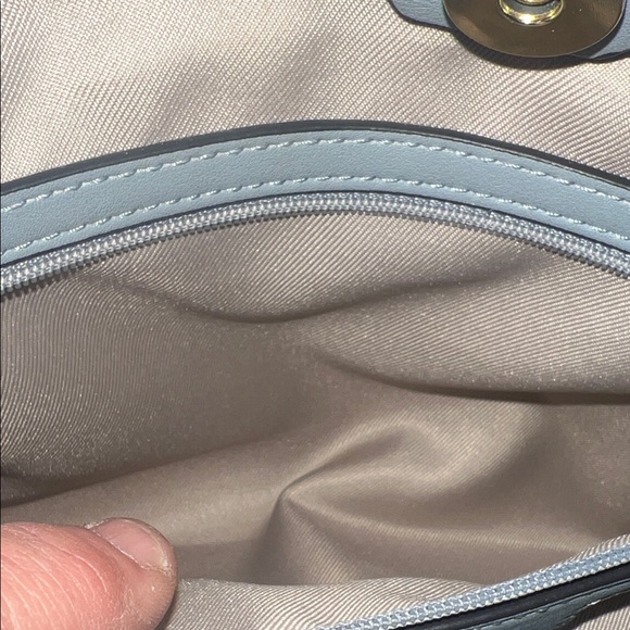 Nine West Elegant Light Blue Handbag - Picture 8 of 9